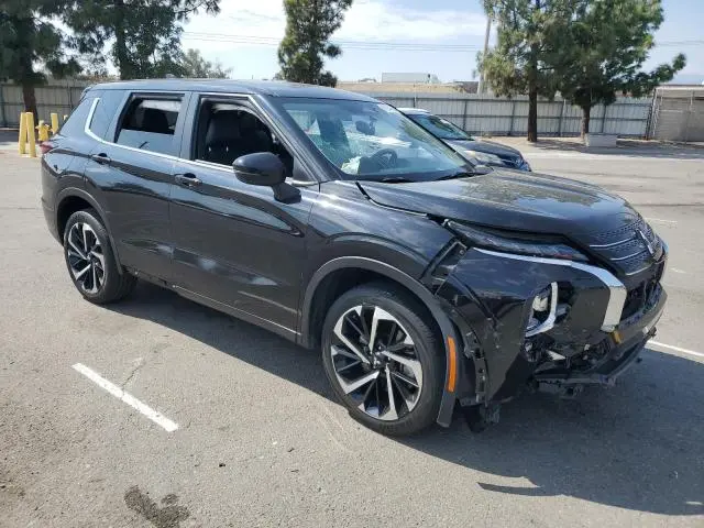 2023 MITSUBISHI OUTLANDER SE  