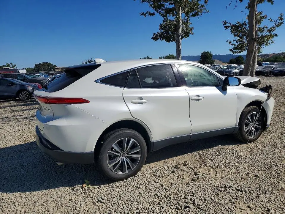 2021 TOYOTA VENZA LE  