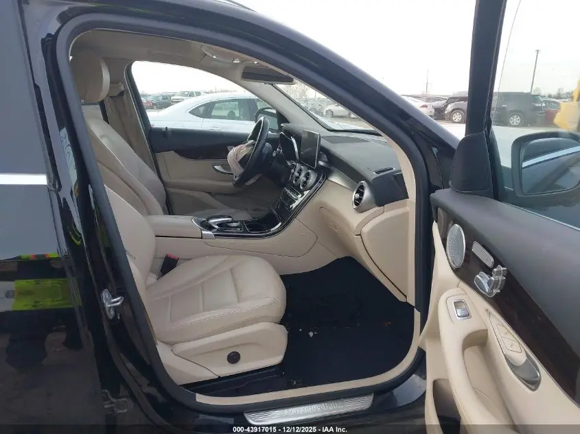 2018 MERCEDES-BENZ GLC 300 4MATIC