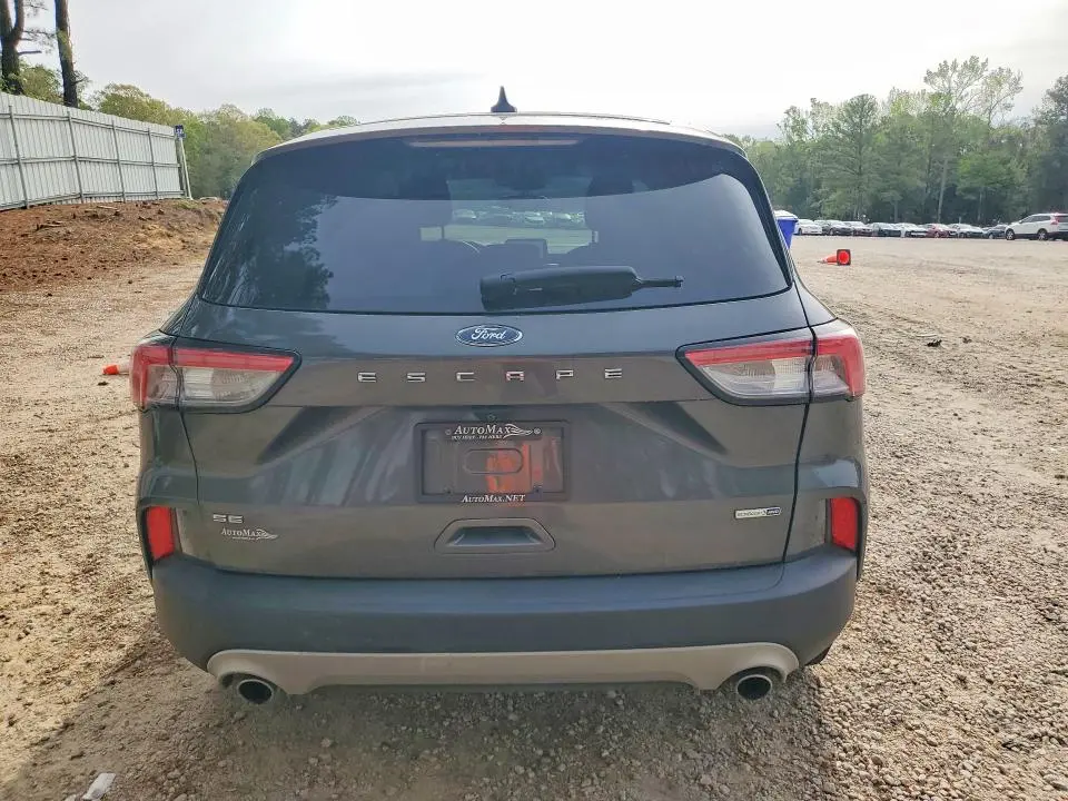 2020 FORD ESCAPE SE  
