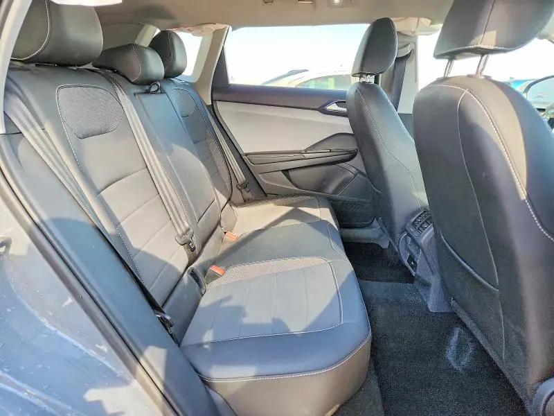 2024 VOLKSWAGEN TAOS S  