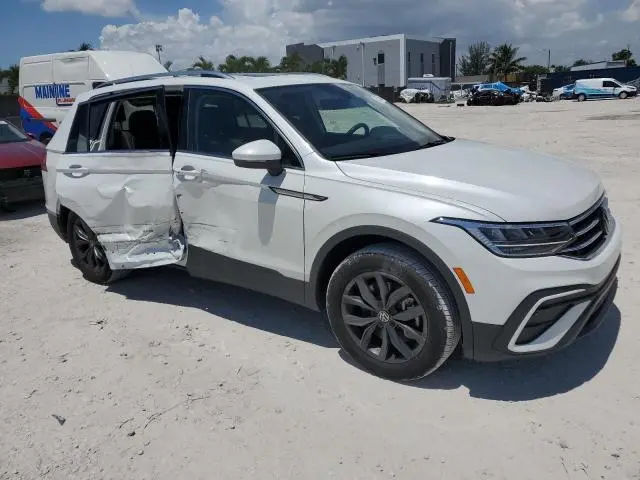 2023 VOLKSWAGEN TIGUAN SE  