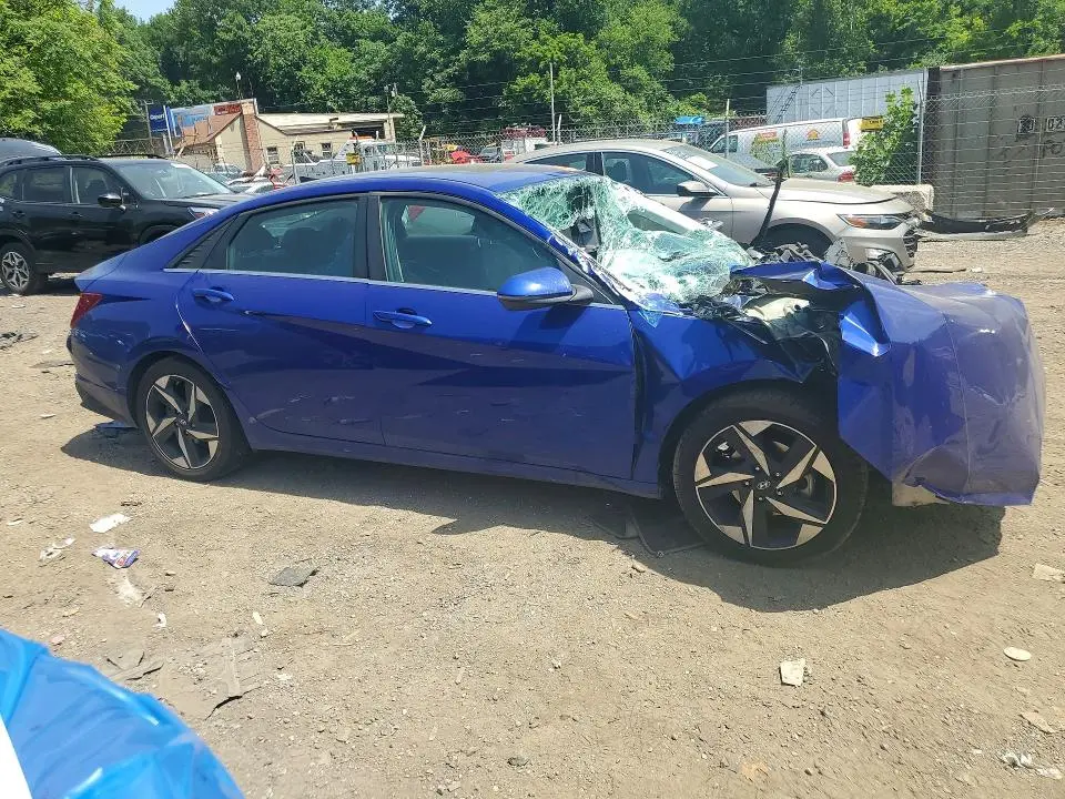 2023 HYUNDAI ELANTRA LIMITED  