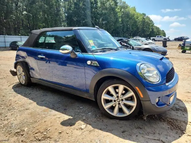 2015 MINI COOPER S  