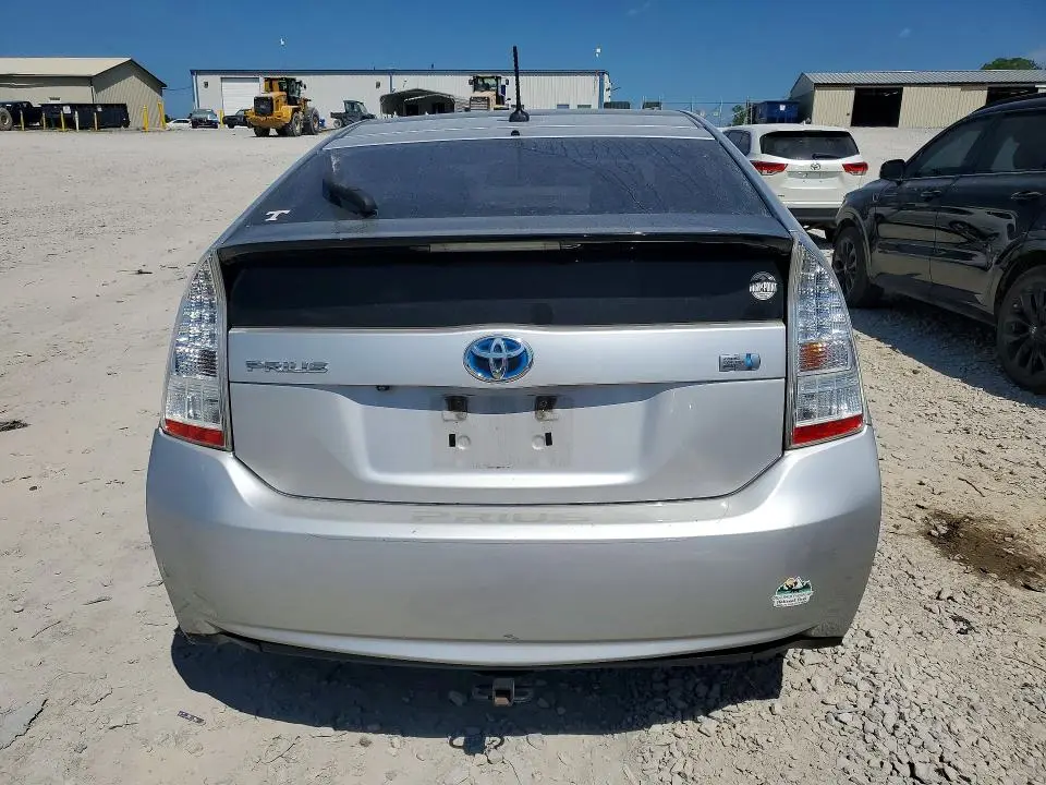 2010 TOYOTA PRIUS IV  