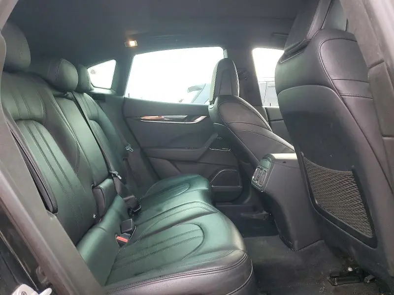 2019 MASERATI LEVANTE SPORT  