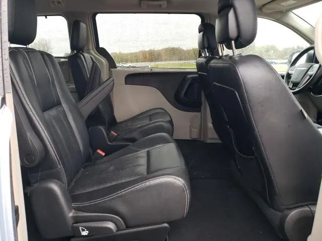 2016 CHRYSLER TOWN & COUNTRY TOURING L  