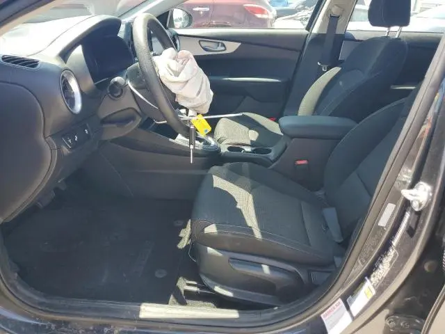 2024 KIA FORTE LX  