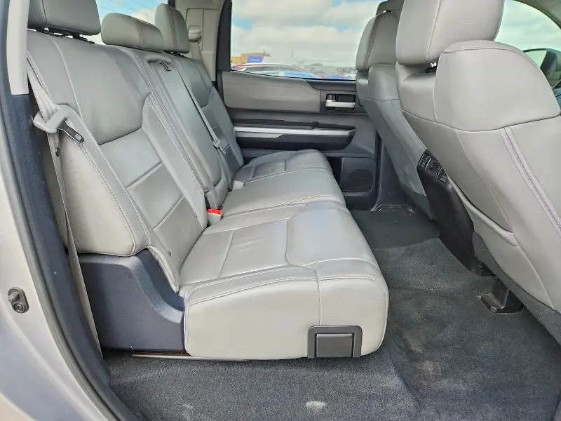 2015 TOYOTA TUNDRA CREWMAX LIMITED  
