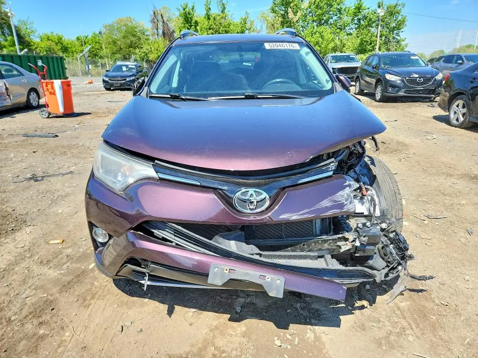 2016 TOYOTA RAV4 XLE  
