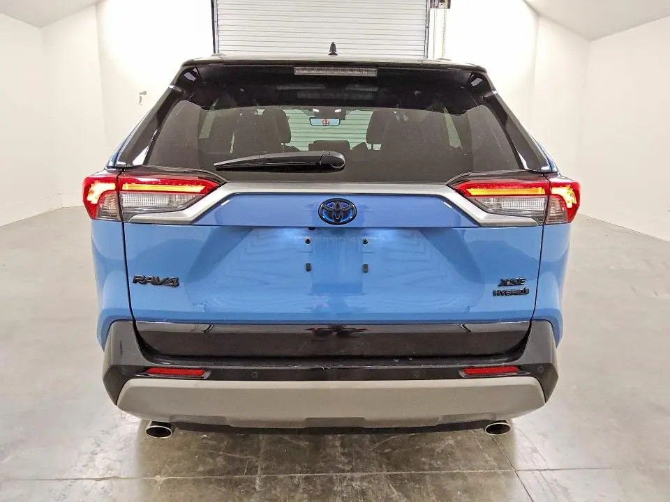 2024 TOYOTA RAV4 XSE  