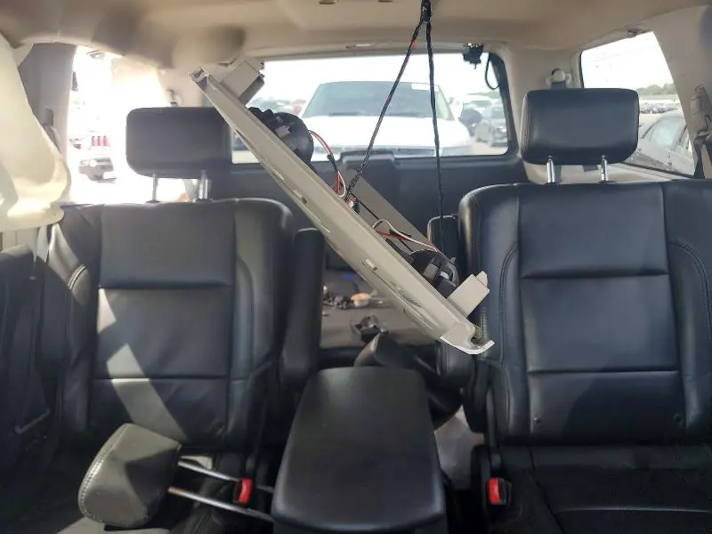 2010 INFINITI QX56 BASE  