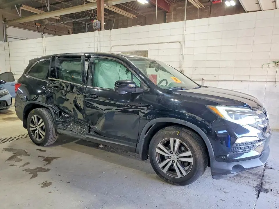 2016 HONDA PILOT EXLN  