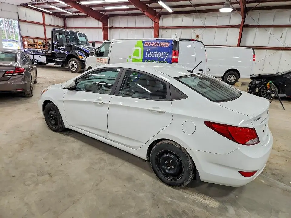 2016 HYUNDAI ACCENT SE  