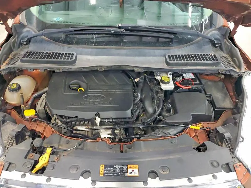 2017 FORD ESCAPE SE  