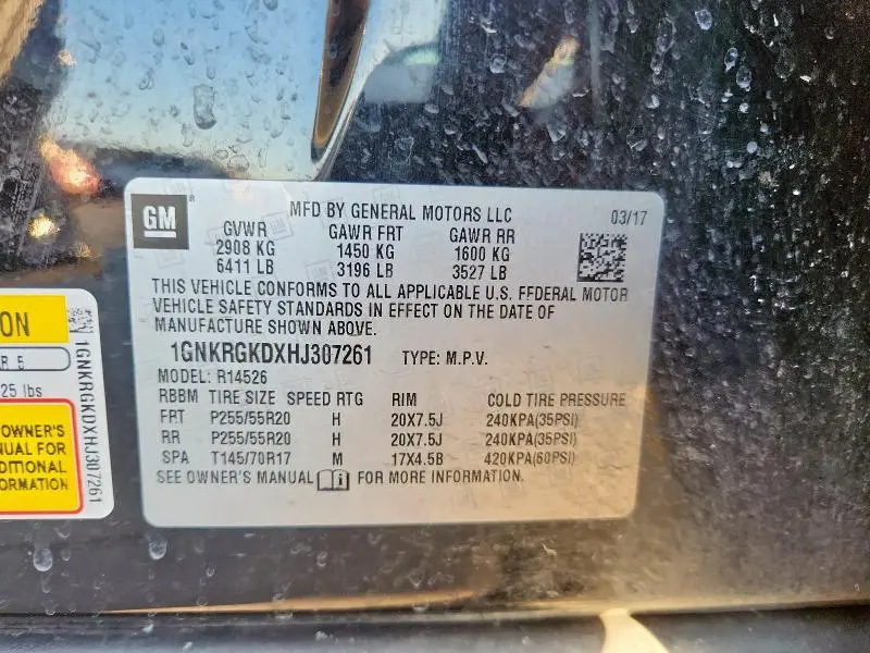 2017 CHEVROLET TRAVERSE LT  