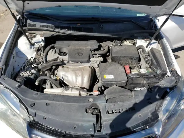 2016 TOYOTA CAMRY LE  