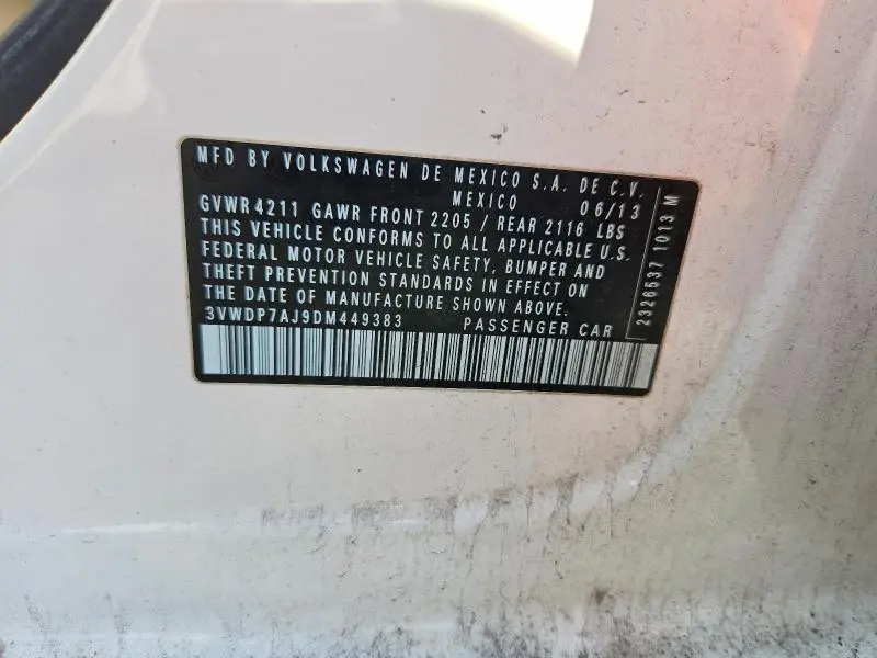 2013 VOLKSWAGEN JETTA SE  