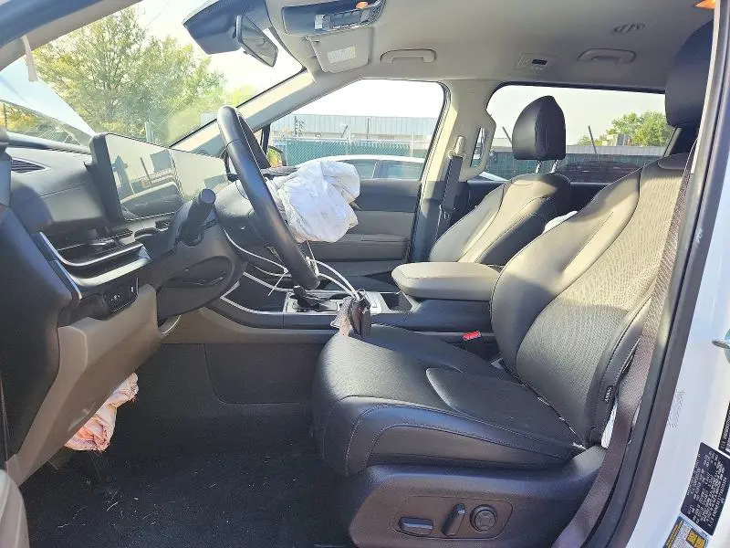 2026 KIA CARNIVAL LXS  