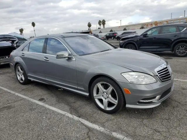2011 MERCEDES-BENZ S 550  