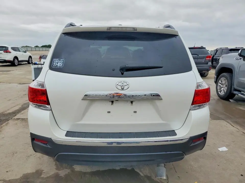 2013 TOYOTA HIGHLANDER LIMITED  