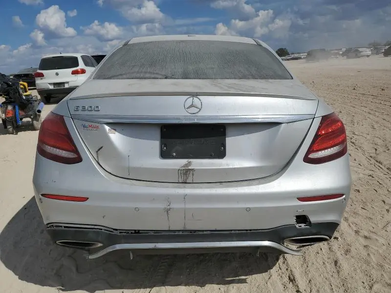 2018 MERCEDES-BENZ E 300  