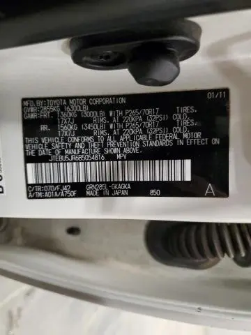 2011 TOYOTA 4RUNNER SR5  