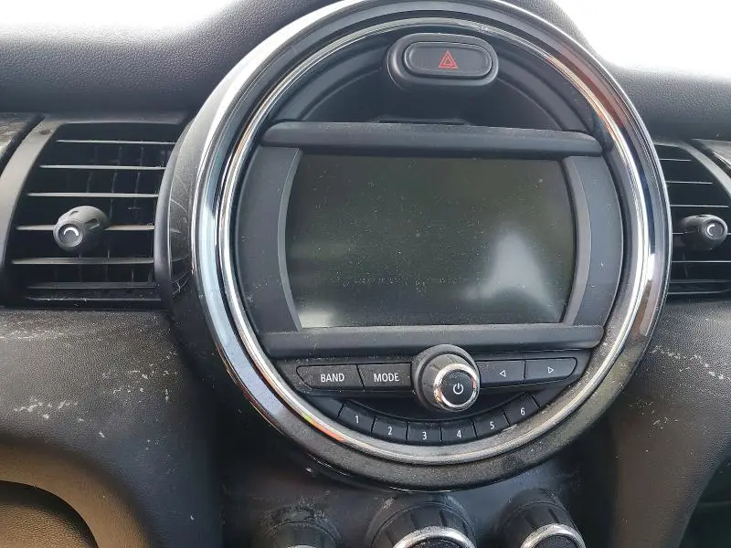 2015 MINI COOPER S  