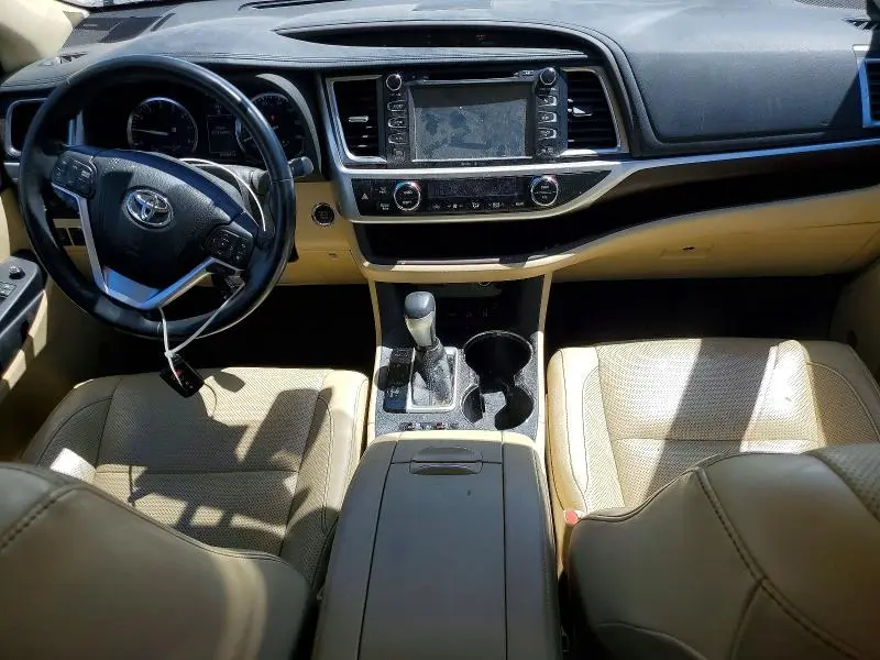 2015 TOYOTA HIGHLANDER LIMITED  