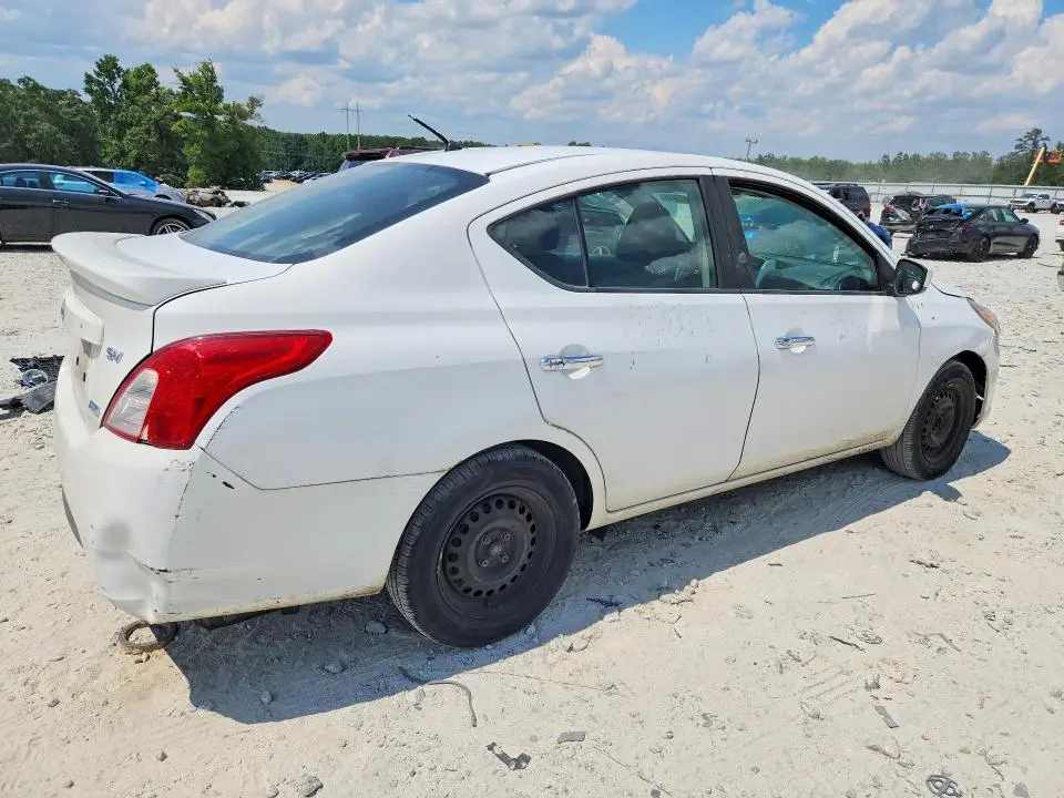 2016 NISSAN VERSA 1.6 SV  