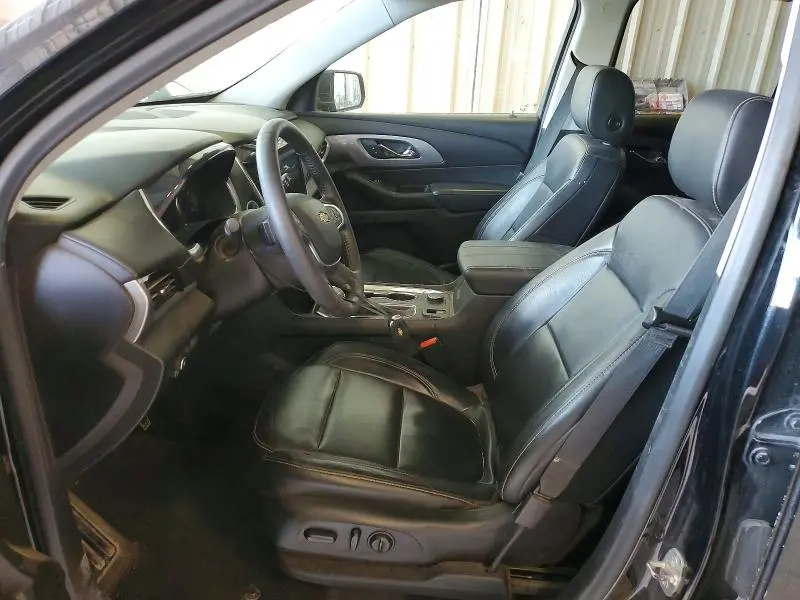 2020 CHEVROLET TRAVERSE LT  