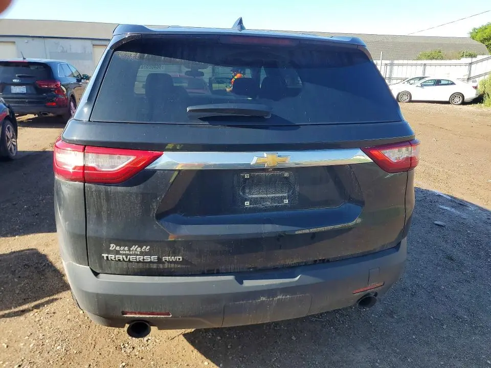 2021 CHEVROLET TRAVERSE LS  