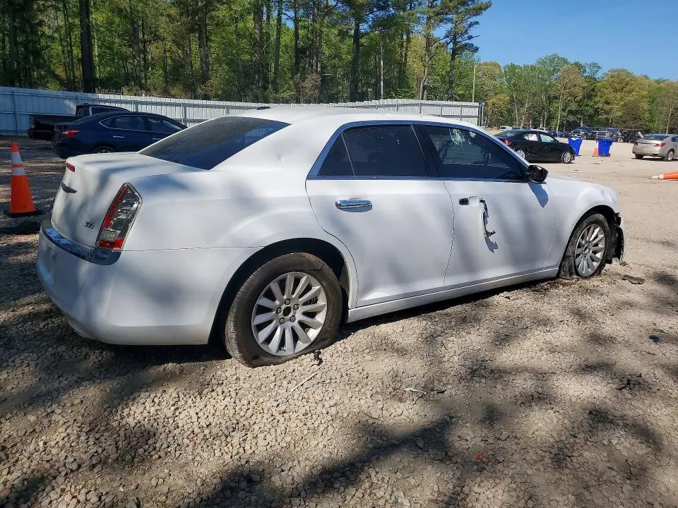 2013 CHRYSLER 300   