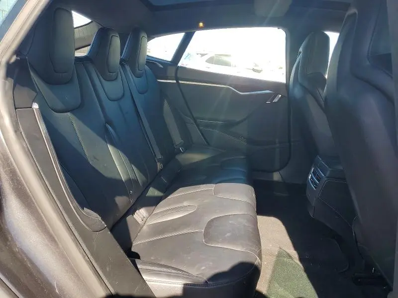 2016 TESLA MODEL S   