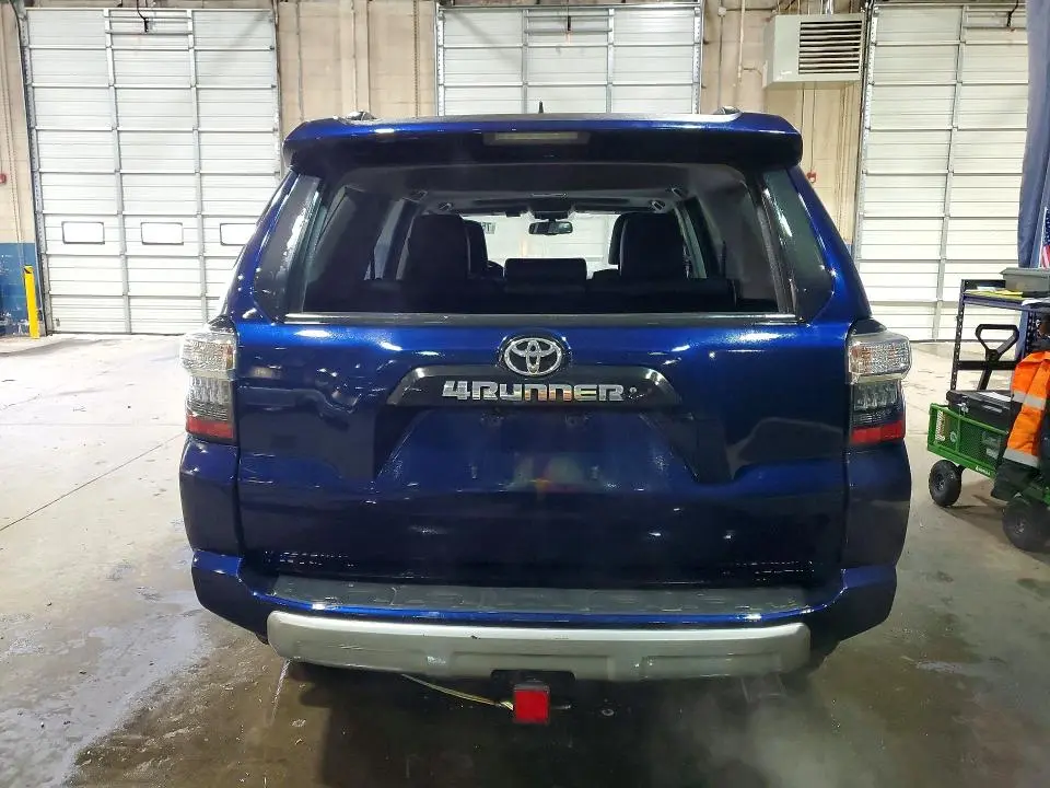 2019 TOYOTA 4RUNNER TRD OFF-ROAD PREMIUM  