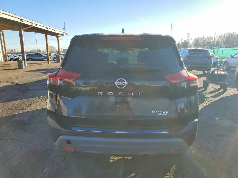 2021 NISSAN ROGUE SV  