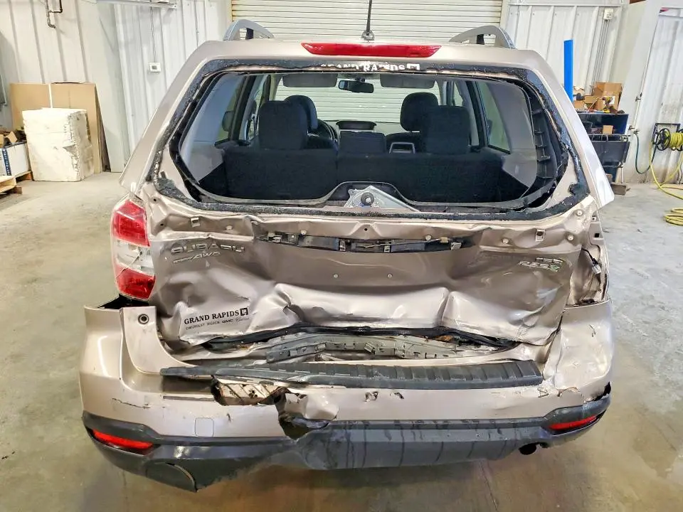 2015 SUBARU FORESTER   