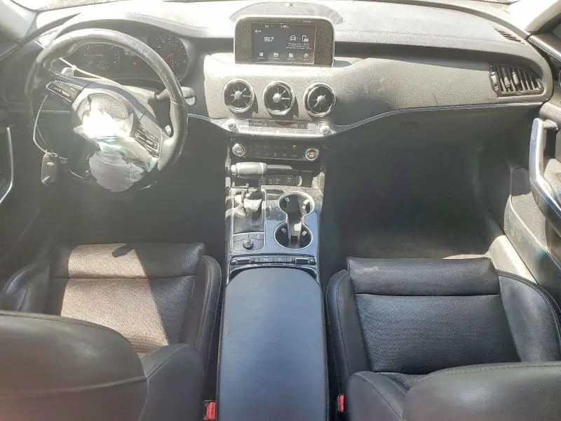 2019 KIA STINGER BASE  