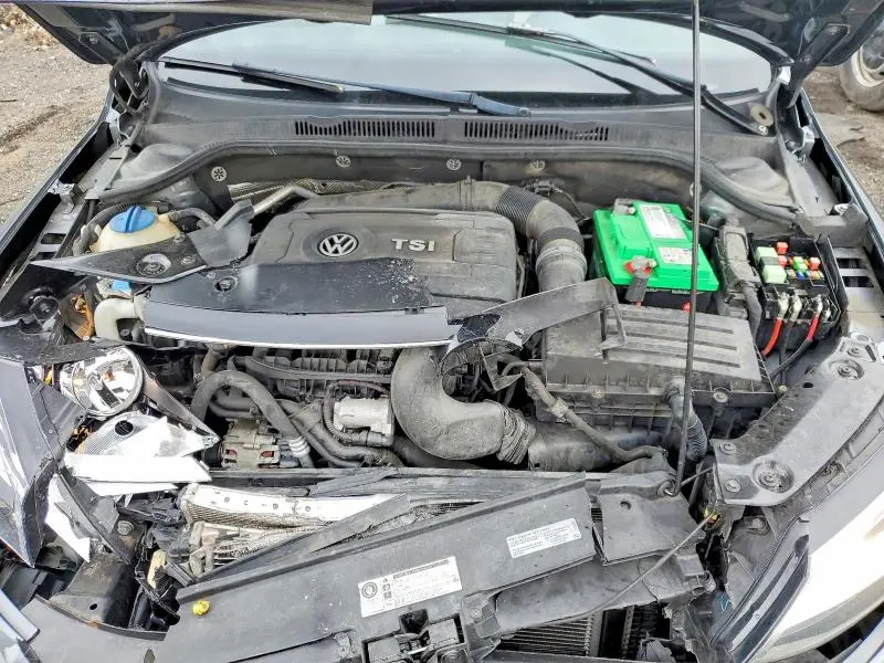 2016 VOLKSWAGEN JETTA SPORT  