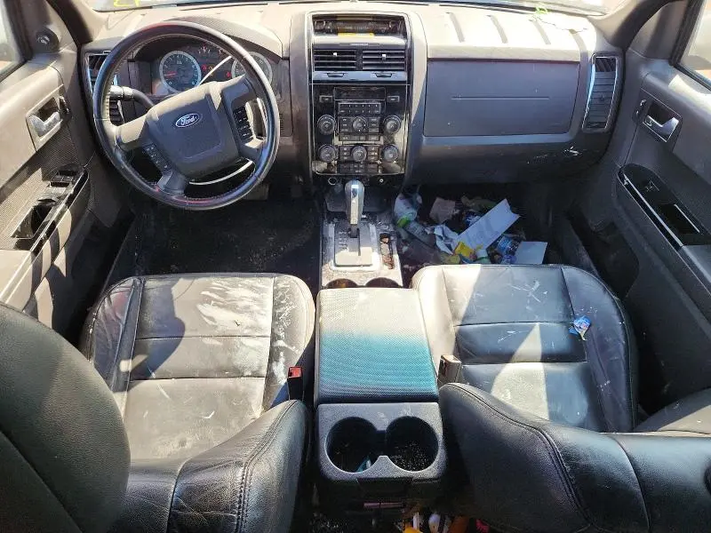 2011 FORD ESCAPE LIMITED  