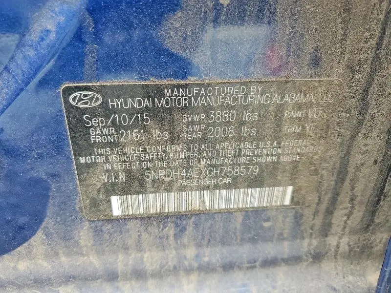 2016 HYUNDAI ELANTRA SE  