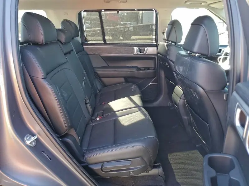 2025 HYUNDAI SANTA FE LIMITED  