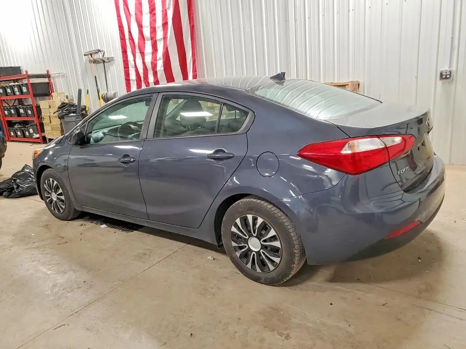 2016 KIA FORTE LX  