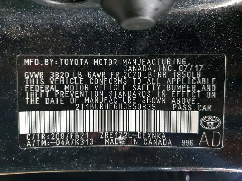 2017 TOYOTA COROLLA LE  