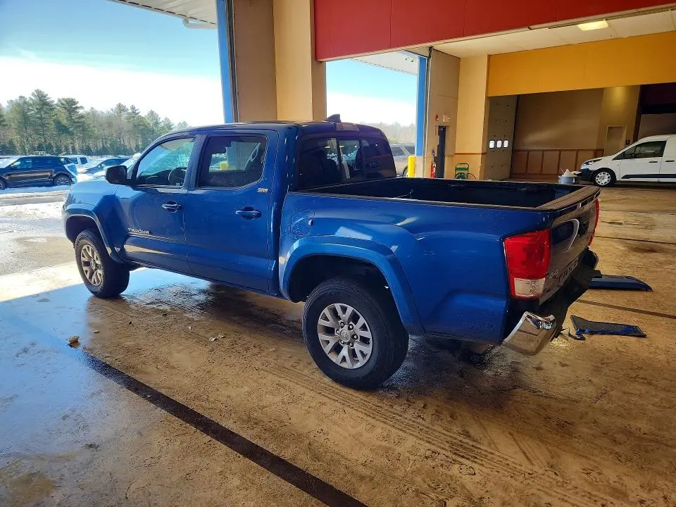 2017 TOYOTA TACOMA SR5 V6  