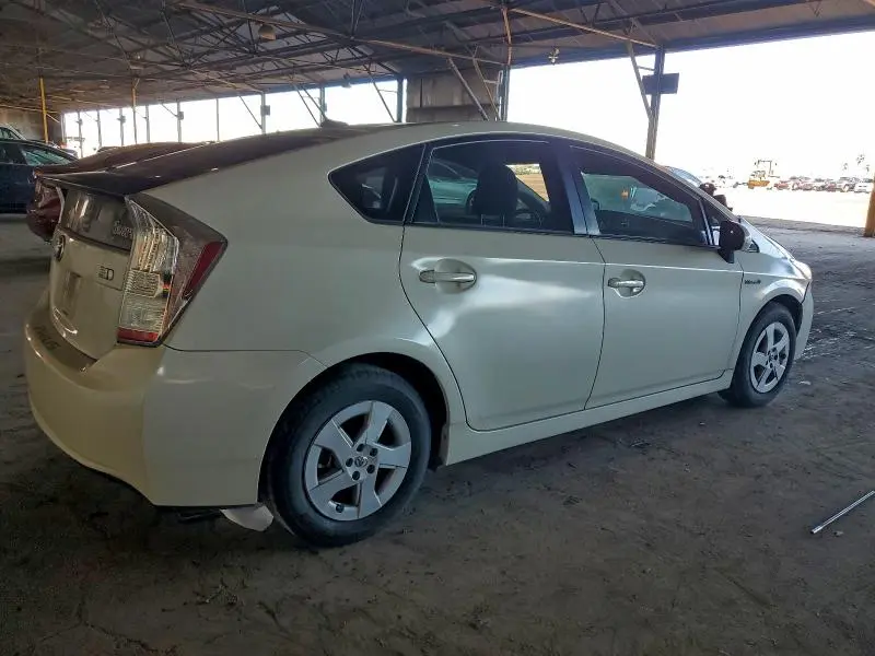 2011 TOYOTA PRIUS   