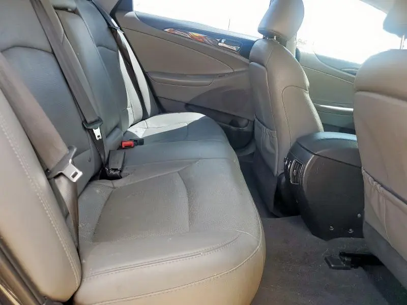 2014 HYUNDAI SONATA SE  