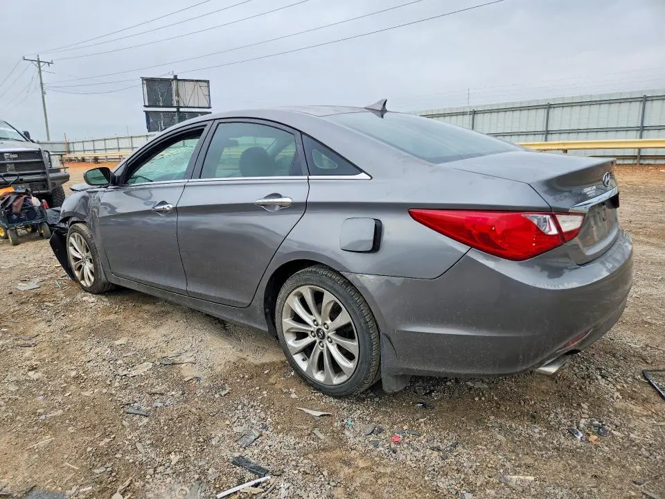 2011 HYUNDAI SONATA SE  