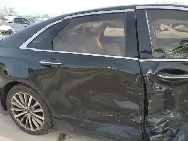 2017 LINCOLN MKZ PREMIERE  
