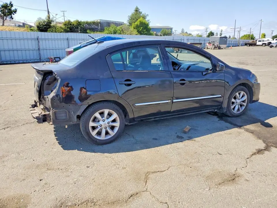 2011 NISSAN SENTRA 2.0  